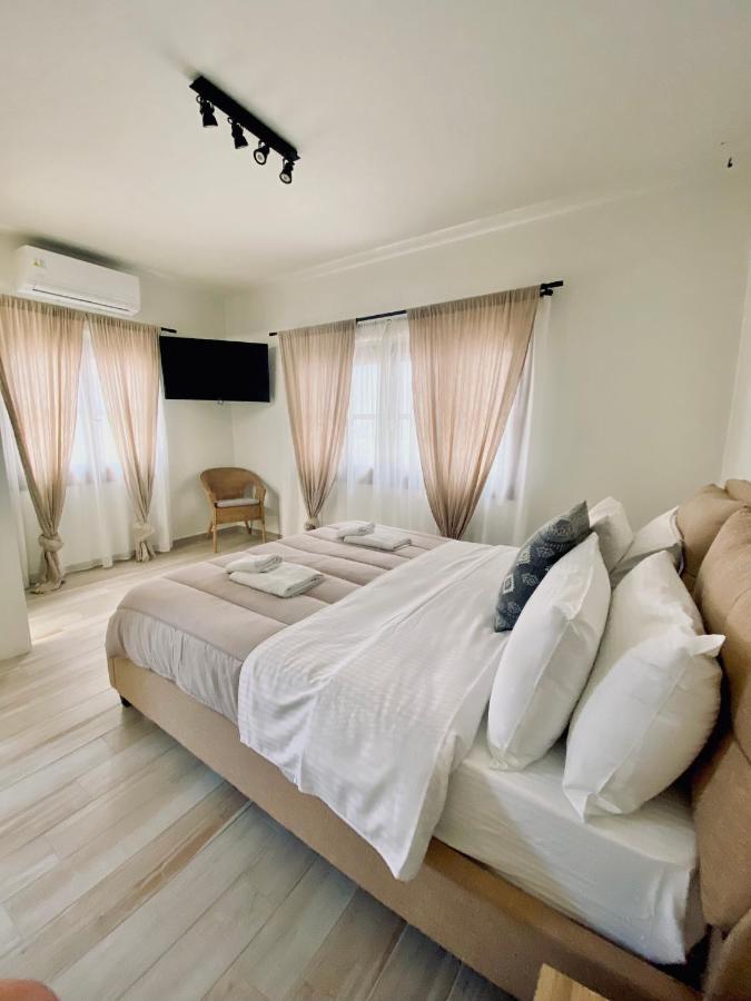 Olea White Vila Skiathos Town Exterior foto