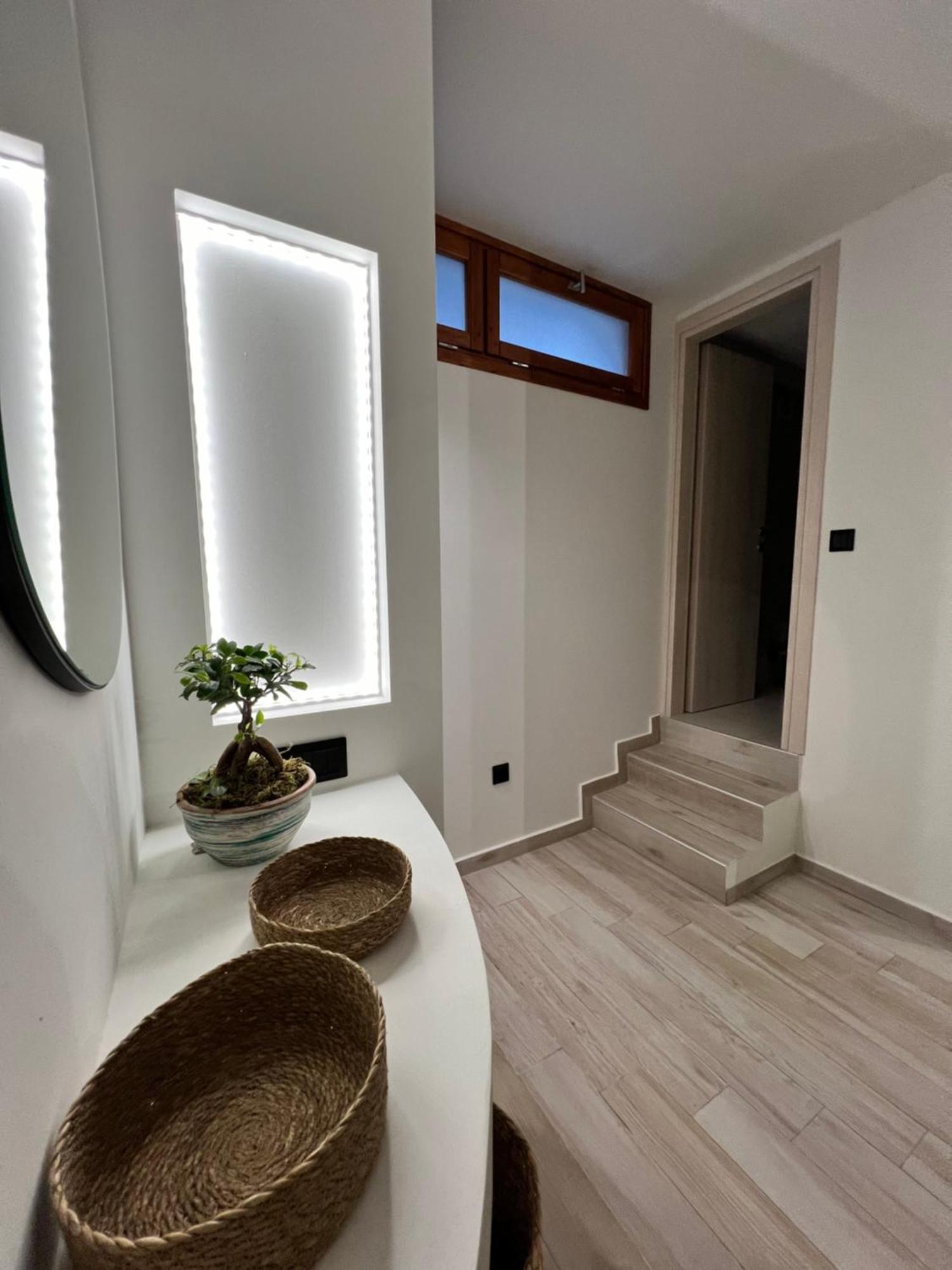 Olea White Vila Skiathos Town Exterior foto